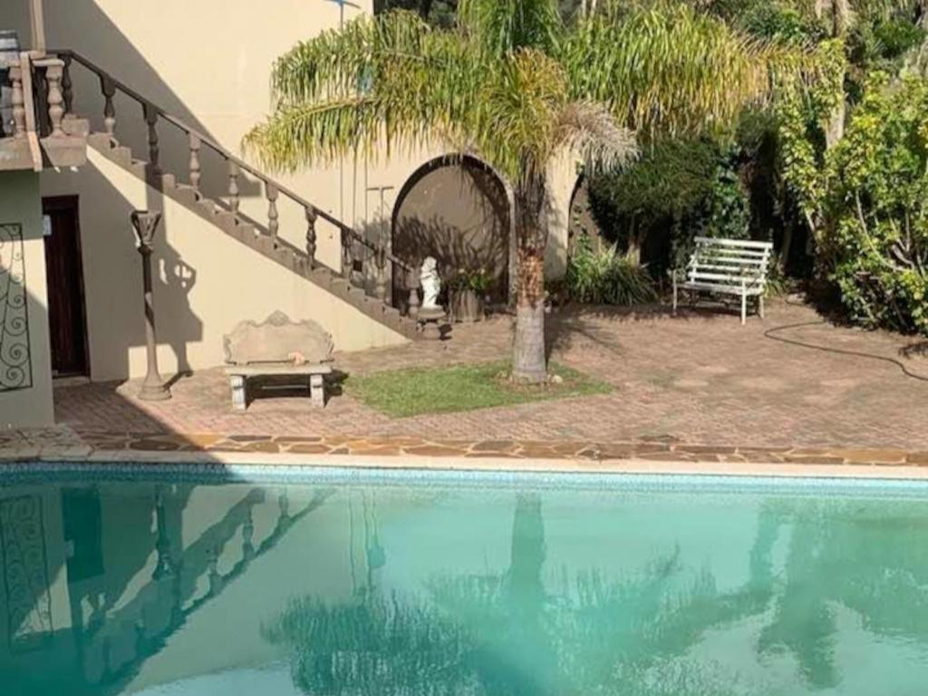 Palm Villa Port Elizabeth Exterior photo